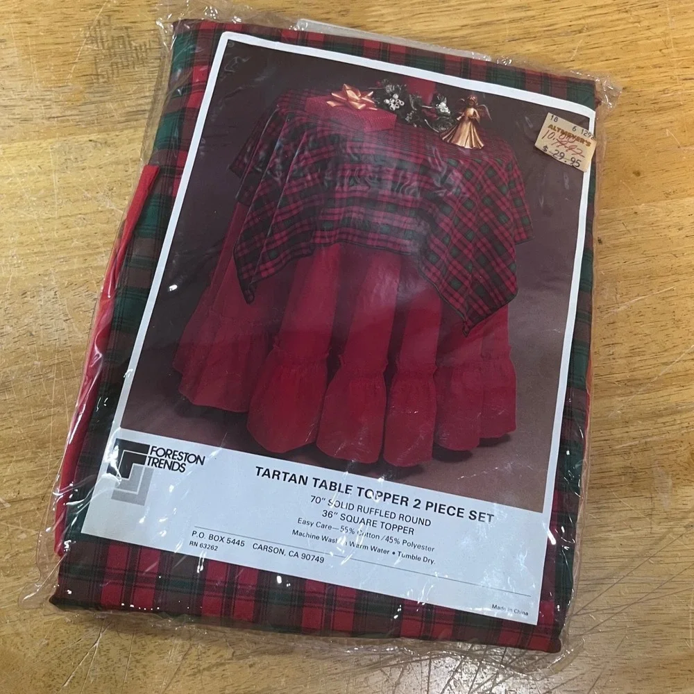 Vtg Foreston Trends Tartan Table Topper 2 Piece Set Red Plaid Ruffled Round 70in